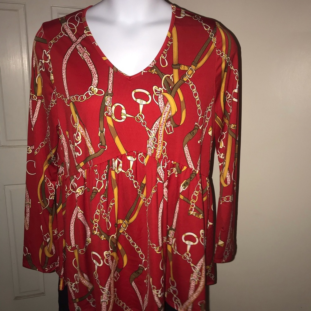 Beautiful red relaxed top